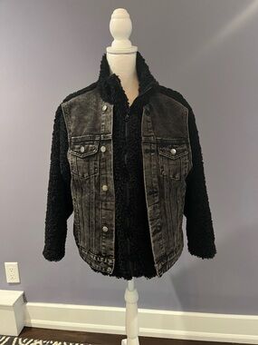 Vintage Havana Black Sherpa-Trim Washed Jean Jacket